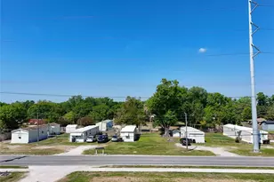 728 N Chestnut Rd, Lakeland, FL 33815 - Photo 25