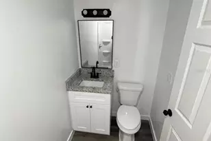 728 N Chestnut Rd, Lakeland, FL 33815 - Photo 9