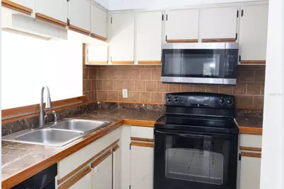 3160 S Semoran Boulevard #905, Orlando, FL 32822 - Photo 11