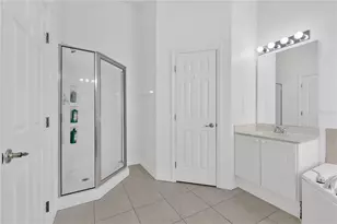 2855 Club Cortile Cir, Kissimmee, FL 34746 - Photo 11