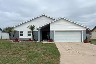 465 Boxwood Ct, Kissimmee, FL 34743 - Photo 1