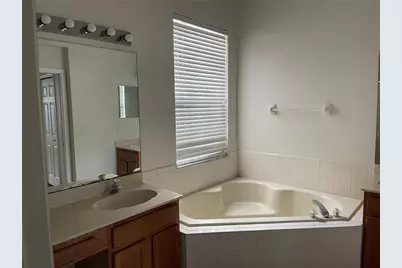 13442 Lake Turnberry Circle, Orlando, FL 32828 - Photo 9