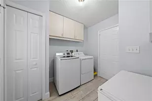 6935 Big Bend Dr, Saint Cloud, FL 34771 - Photo 9