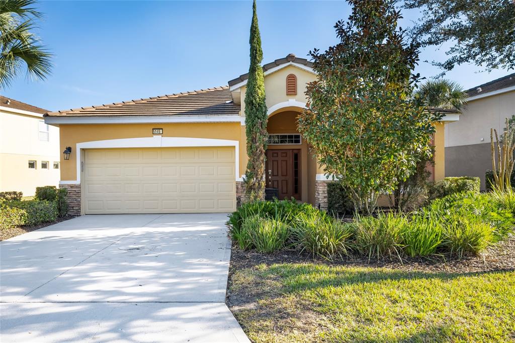 5145 Oakbourne Ave - 5145 Oakbourne Ave, Davenport, FL 33837 Luxury Property | Jose Angel Pina