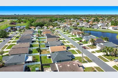 3238 Whooping Crane Run, Kissimmee, FL 34741 - Photo 47
