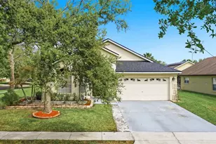 2501 Balmoral Dr, Kissimmee, FL 34744 - Photo 3