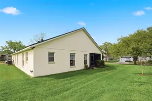 2501 Balmoral Dr, Kissimmee, FL 34744 - Photo 39