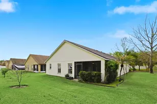 2501 Balmoral Dr, Kissimmee, FL 34744 - Photo 41