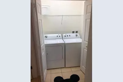 921 Las Fuentes Drive, Kissimmee, FL 34747 - Photo 7