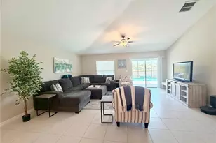 9328 Channing Hill Dr, Sun City Center, FL 33573 - Photo 15
