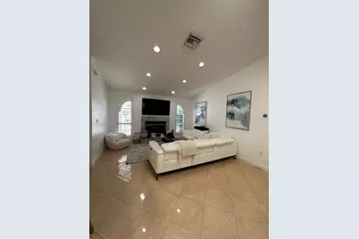 1110 Craig Court, Saint Cloud, FL 34772 - Photo 3