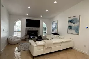 1110 Craig Ct, Saint Cloud, FL 34772 - Photo 3