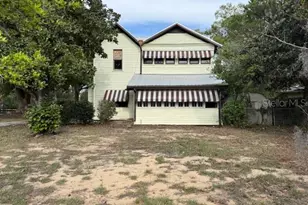 1600 E Lakeview Ave, Eustis, FL 32726 - Photo 1