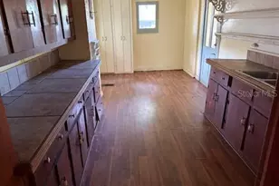 1600 E Lakeview Ave, Eustis, FL 32726 - Photo 7