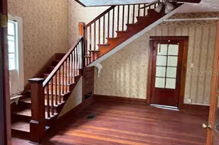 1600 E Lakeview Ave, Eustis, FL 32726 - Photo 9