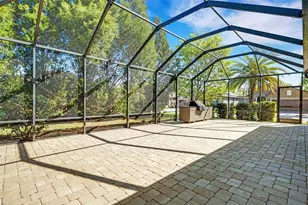 224 Granada Ln, Davenport, FL 33837 - Photo 5