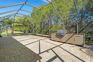 224 Granada Ln, Davenport, FL 33837 - Photo 7