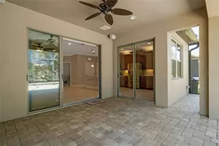 224 Granada Ln, Davenport, FL 33837 - Photo 9