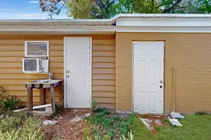 2017 Miller Blvd, Fruitland Park, FL 34731 - Photo 29