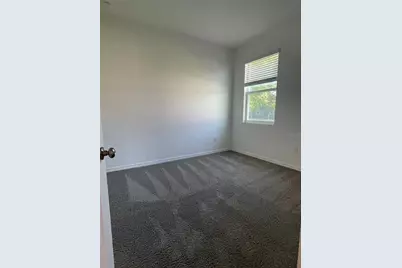 34772 Mulrion Drive, Zephyrhills, FL 33541 - Photo 21