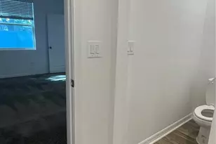 34772 Mulrion Dr, Zephyrhills, FL 33541 - Photo 11