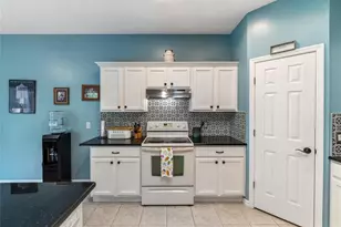 144 Sorrento Rd, Poinciana, FL 34759 - Photo 9