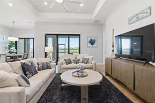 19406 Indian Rock Pl, Lakewood Ranch, FL 34211 - Photo 13