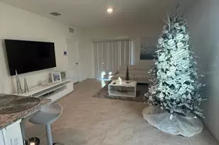 2173 Tay Wes Dr, Saint Cloud, FL 34771 - Photo 3