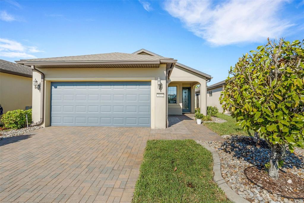 1032 Salamanca Pl - 1032 Salamanca Pl, Davenport, FL 33837 Luxury Property | Jose Angel Pina