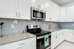 4036 Redbridge Loop, Davenport, FL 33837 - Photo 5