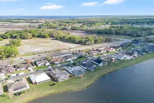 2654 Hawthorne Ln, Kissimmee, FL 34743 - Photo 29