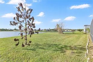 2654 Hawthorne Ln, Kissimmee, FL 34743 - Photo 23