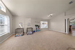 3637 Bristol Cove Ln, Saint Cloud, FL 34772 - Photo 9