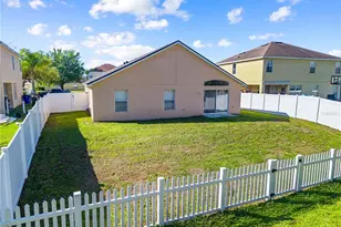 3637 Bristol Cove Ln, Saint Cloud, FL 34772 - Photo 47