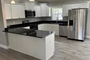 1522 W Barlow Pl, Dunnellon, FL 34434 - Photo 5