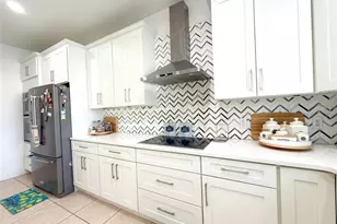 3425 Perching Rd, Saint Cloud, FL 34772 - Photo 9