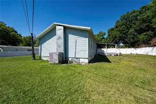 2605 Island Oaks E, Lakeland, FL 33805 - Photo 31