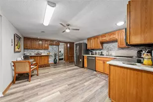 2605 Island Oaks E, Lakeland, FL 33805 - Photo 13