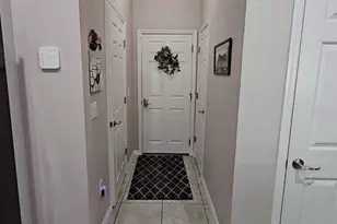 2438 N Seven Oaks Dr, Saint Cloud, FL 34772 - Photo 9