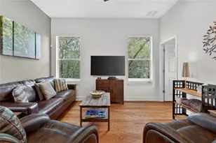 929 Carlton Ave, Lake Wales, FL 33853 - Photo 9