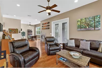 929 Carlton Avenue, Lake Wales, FL 33853 - Photo 11