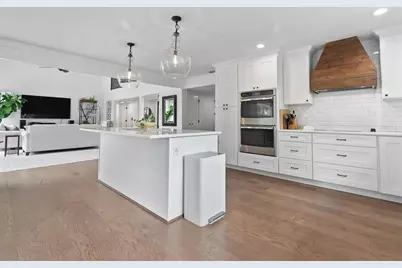 5534 Baybrook Avenue, Orlando, FL 32819 - Photo 13