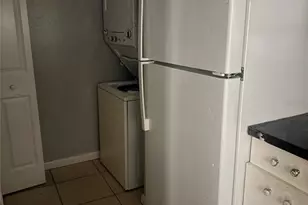 5207 Via Hacienda Cir, Orlando, FL 32839 - Photo 5