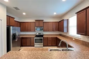 16048 Yelloweyed Dr, Clermont, FL 34714 - Photo 11