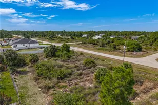 750 Nimitz Blvd, Lehigh Acres, FL 33974 - Photo 25