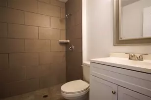 217 W Maple St, Davenport, FL 33837 - Photo 13