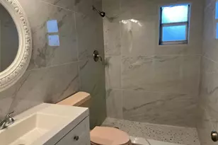 682 Walkup Dr, Orlando, FL 32808 - Photo 9