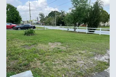 682 Walkup Drive, Orlando, FL 32808 - Photo 13