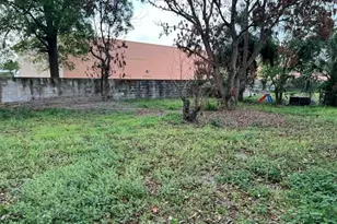 682 Walkup Dr, Orlando, FL 32808 - Photo 15