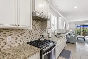 112 Castellon Ct, Davenport, FL 33837 - Photo 19